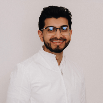 Ropergate Dental Care & Implant Studio in Pontefract